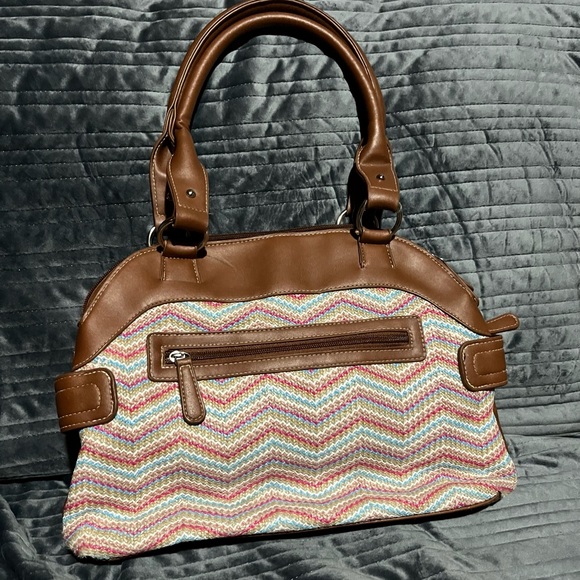 Stone Mountain Accessories Brown and Multicolor Chevron Shoulder Bag - Picture 2 of 11